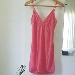 VS Salmon Slip